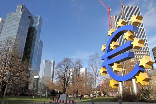 La BCE compte bien appuyer la baisse de l'euro.