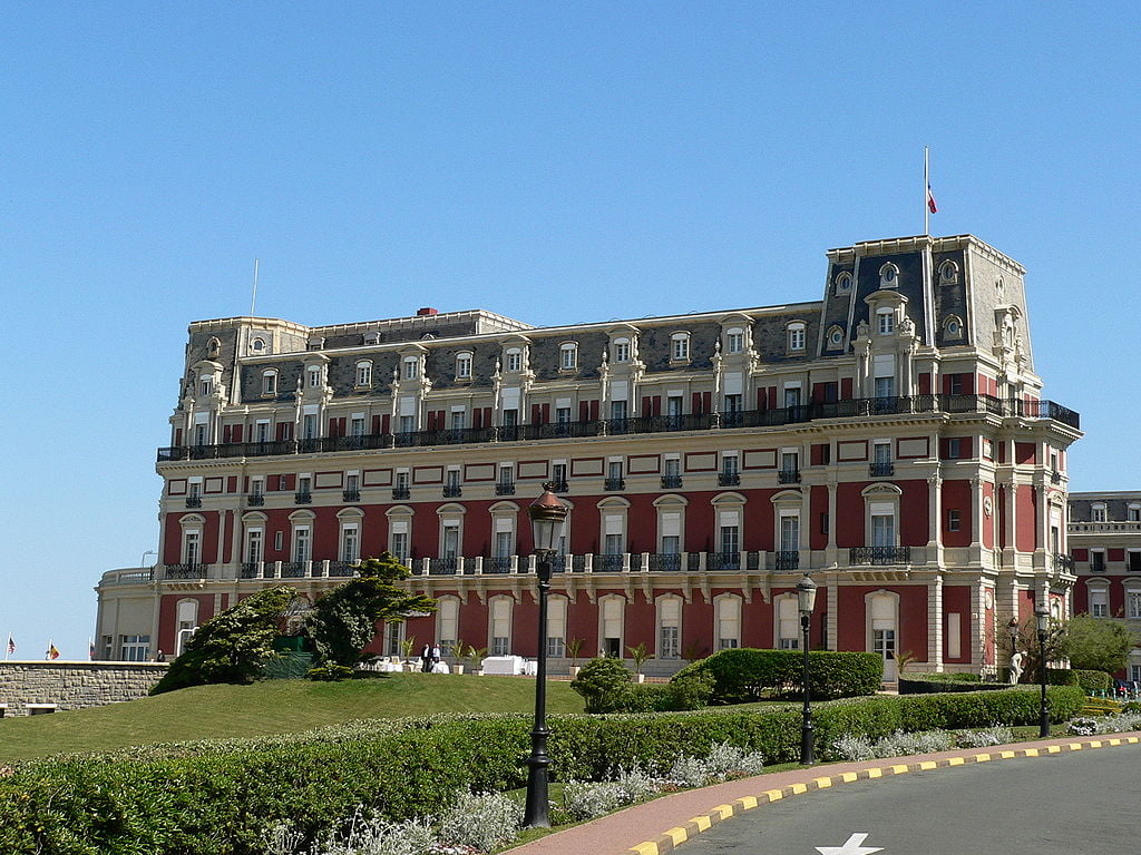 1024px Biarritzhoteldupalais1