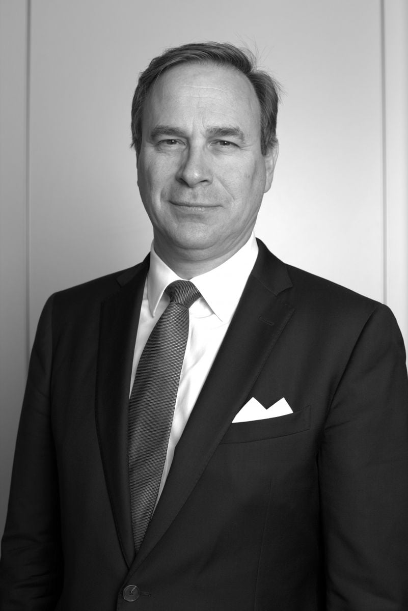 3b895cb6f894fdfca63e5add599f46d2