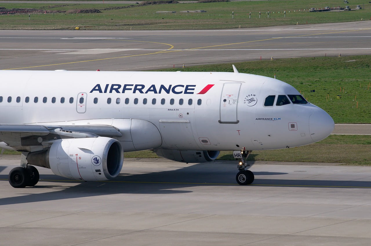 Air France Greve Hop Vols Annulation Retard Compagnie Aerienne Vacanciers