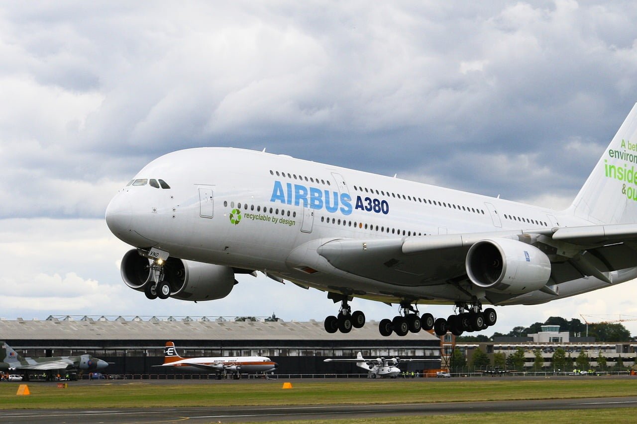 Airbus A380 Emirates 1
