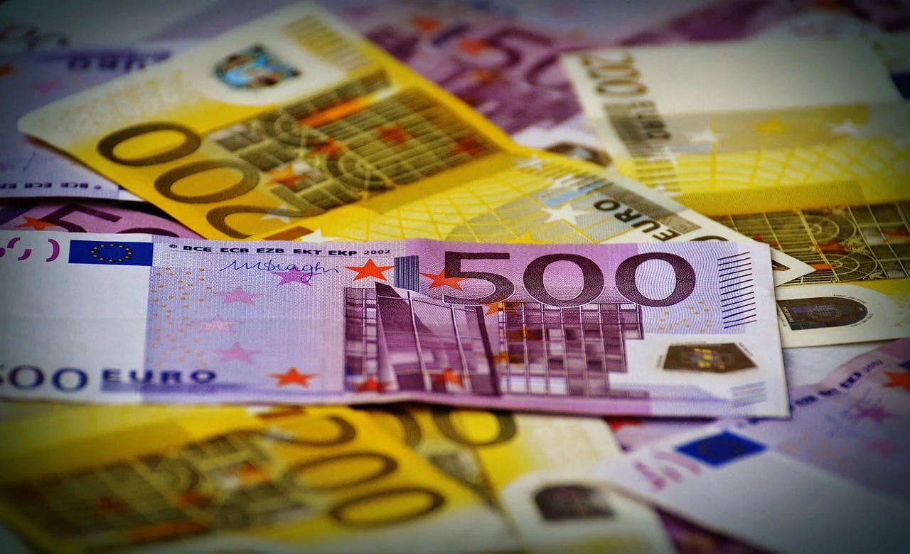 Argent Euros Transactions Electronique Fisc Grece Europe Cash