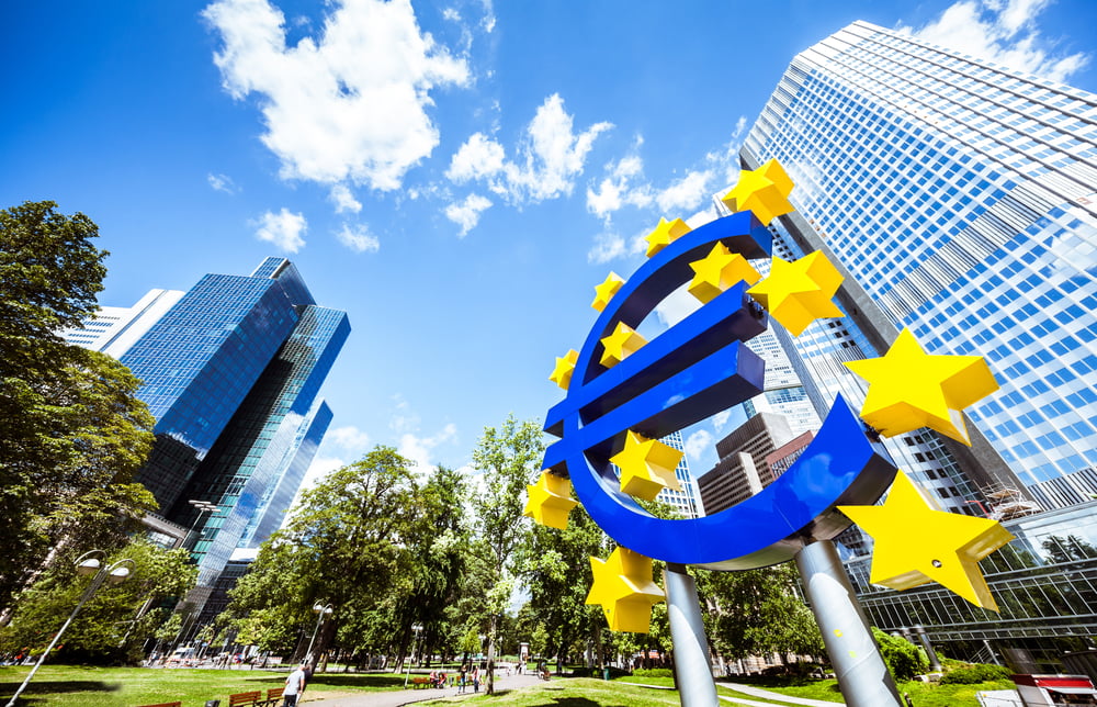 Banque Centrale Europeenne Draghi Annonce Taux Negatifs Quantitative Easing
