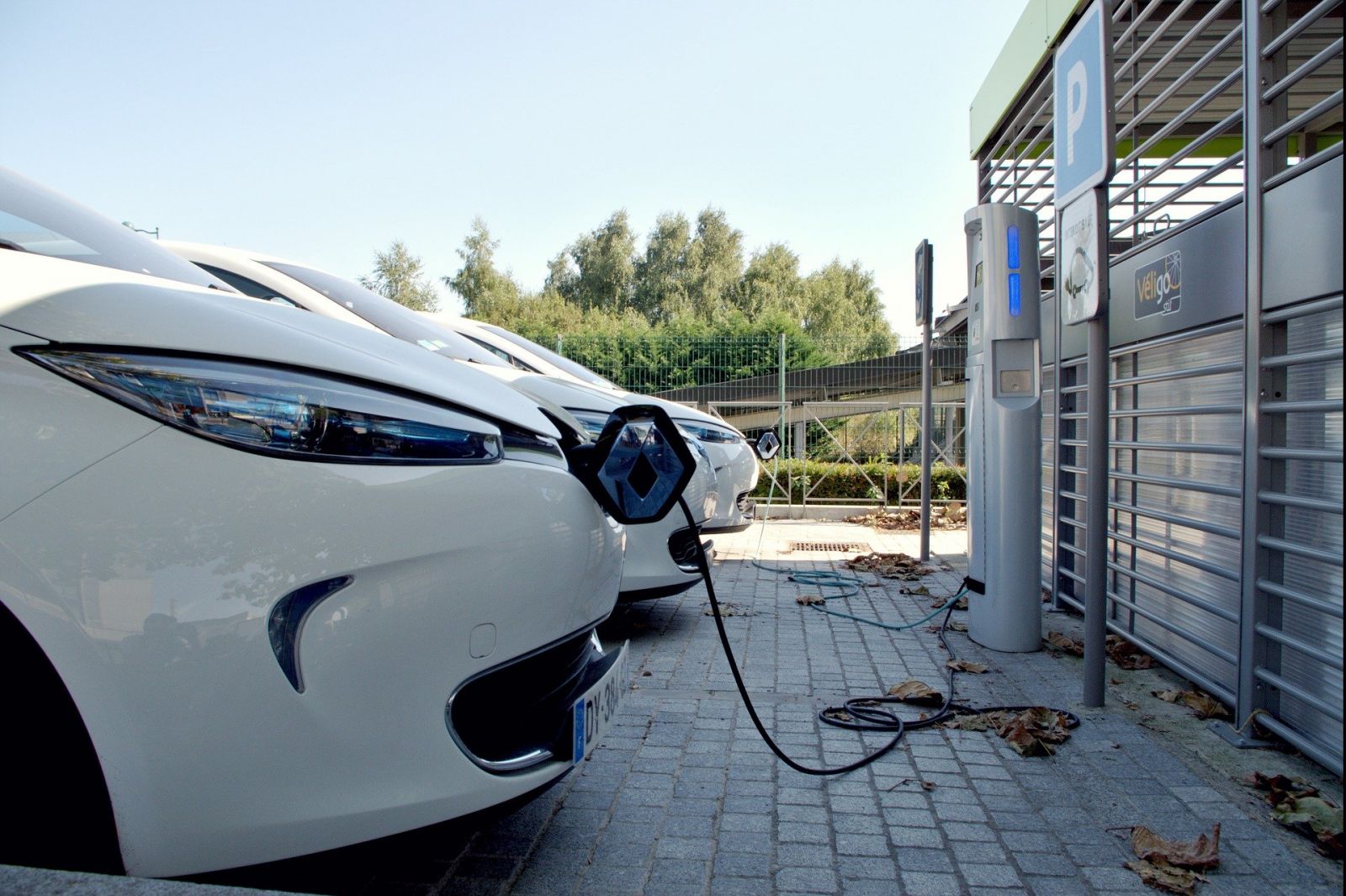 Bornes Recharge Vehicule Electrique