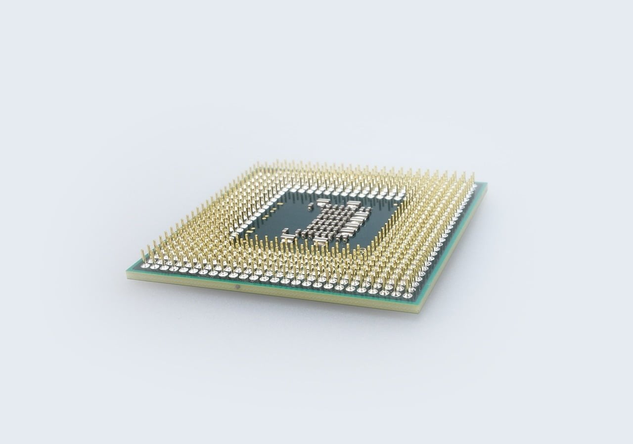 Broadcom Qualcomm Opa 2