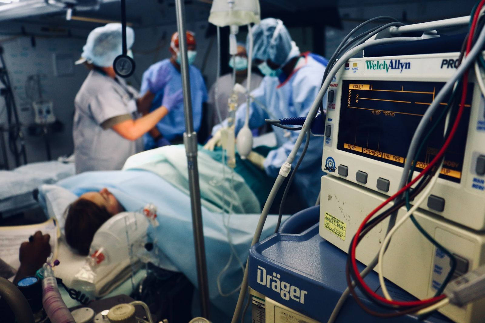 Cliniques Hopitaux Prives Ehpad Manquements Reglementation