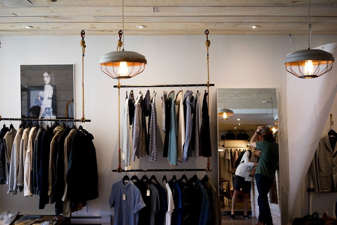 Commerces Essentiels Liste 1
