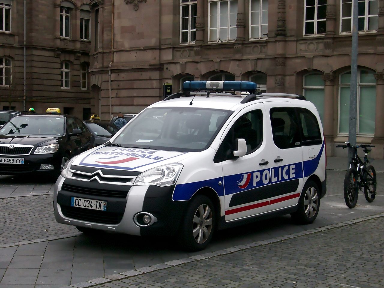 Controle Police Attestation Deplacement Couvre Feu