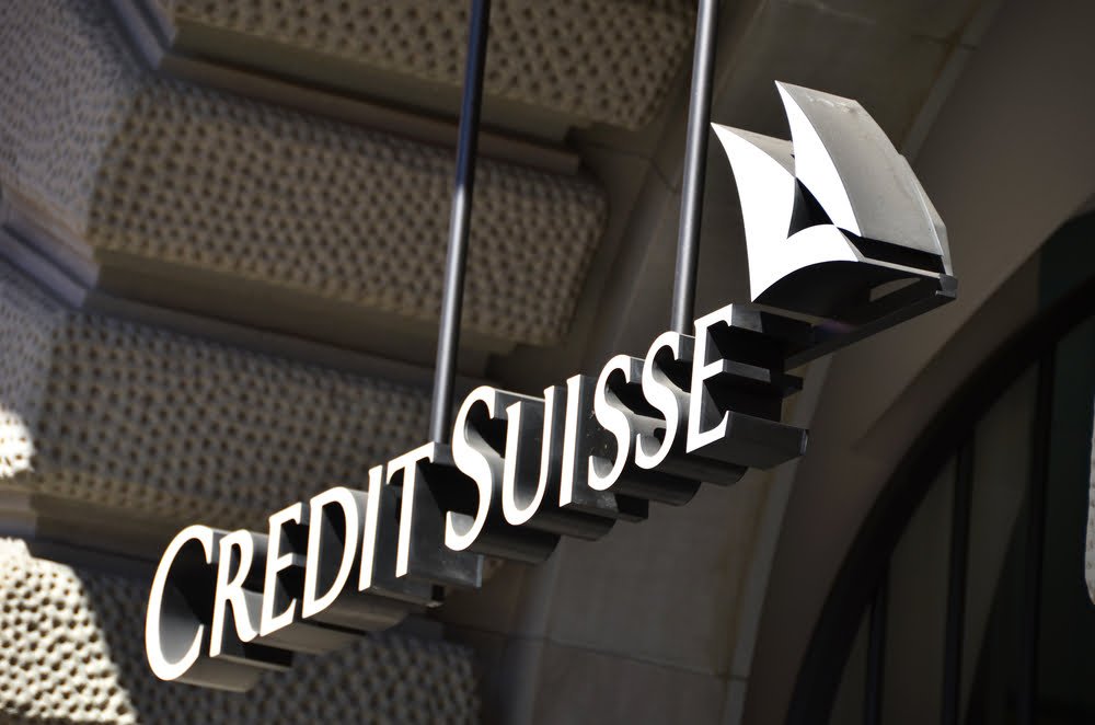 Credit Suisse Licenciement Economies Comptes Argent Poste Banque
