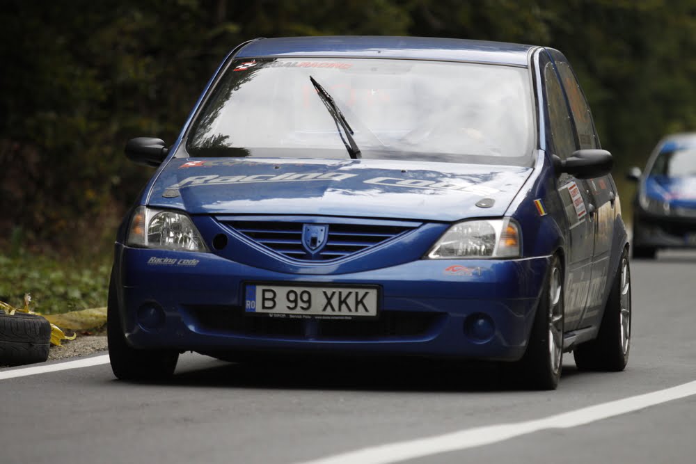 Dacia Logan Voiture Low Cost Renault
