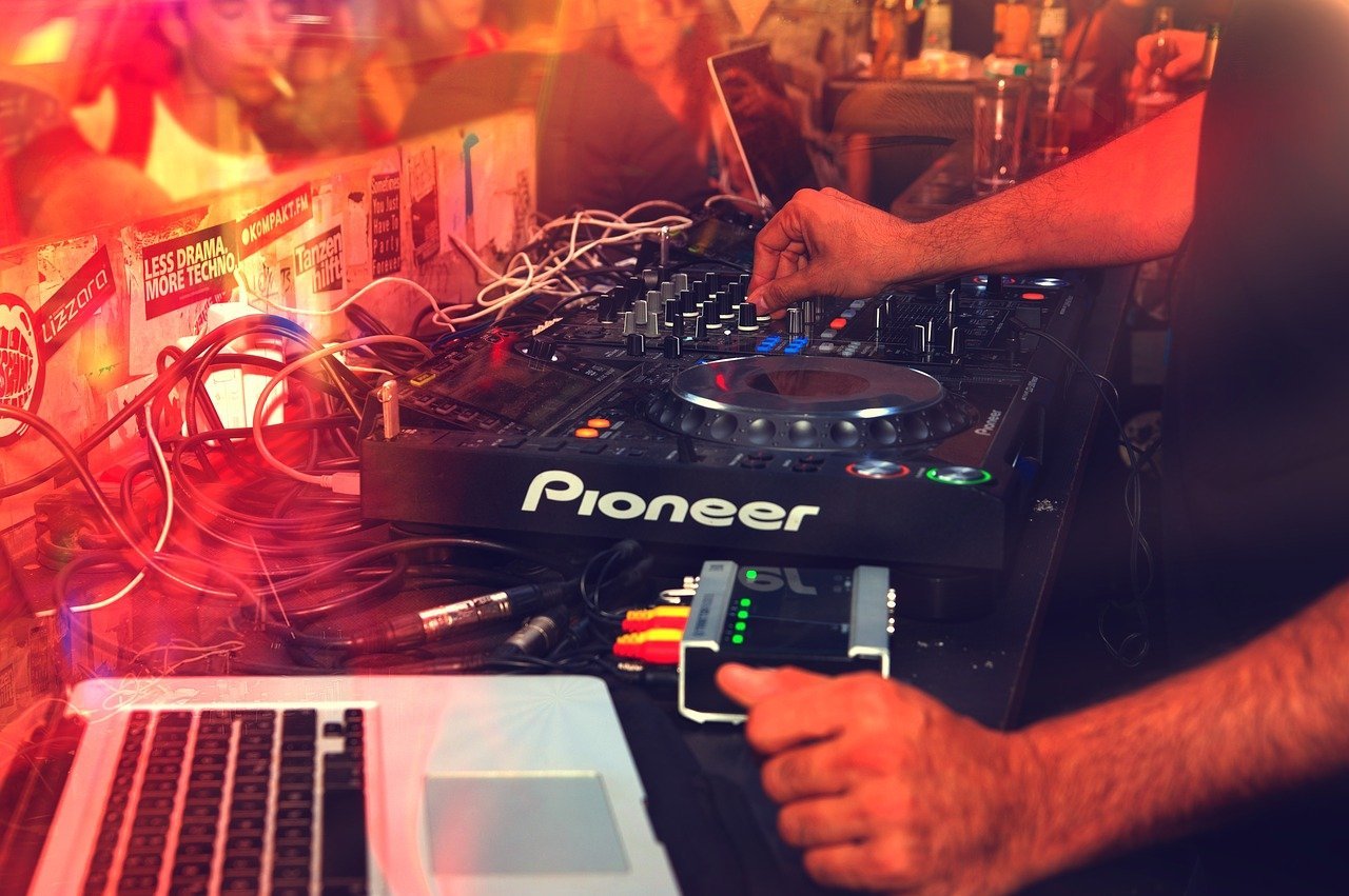 Discotheques Reouverture 2
