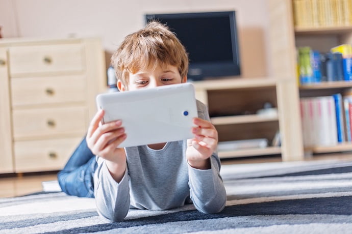 Enfant Tablette Ecran Sommeil Condinement