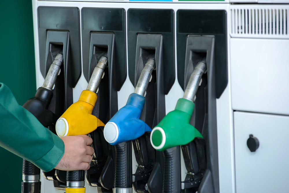 Essence E10 Bioethanol Baisse Hausse Fiscalite Carburants Diesel Gouvernement 2016