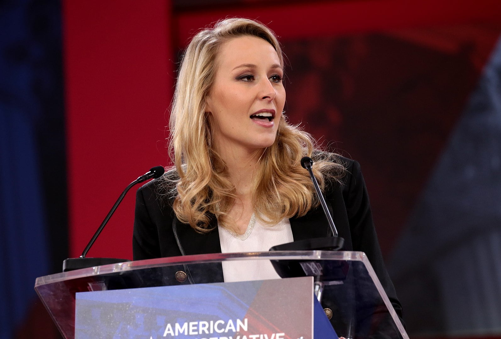 Facebook Bloque Politique Frontiere Vie Politique 18h Politique 22 Fevrier 2021