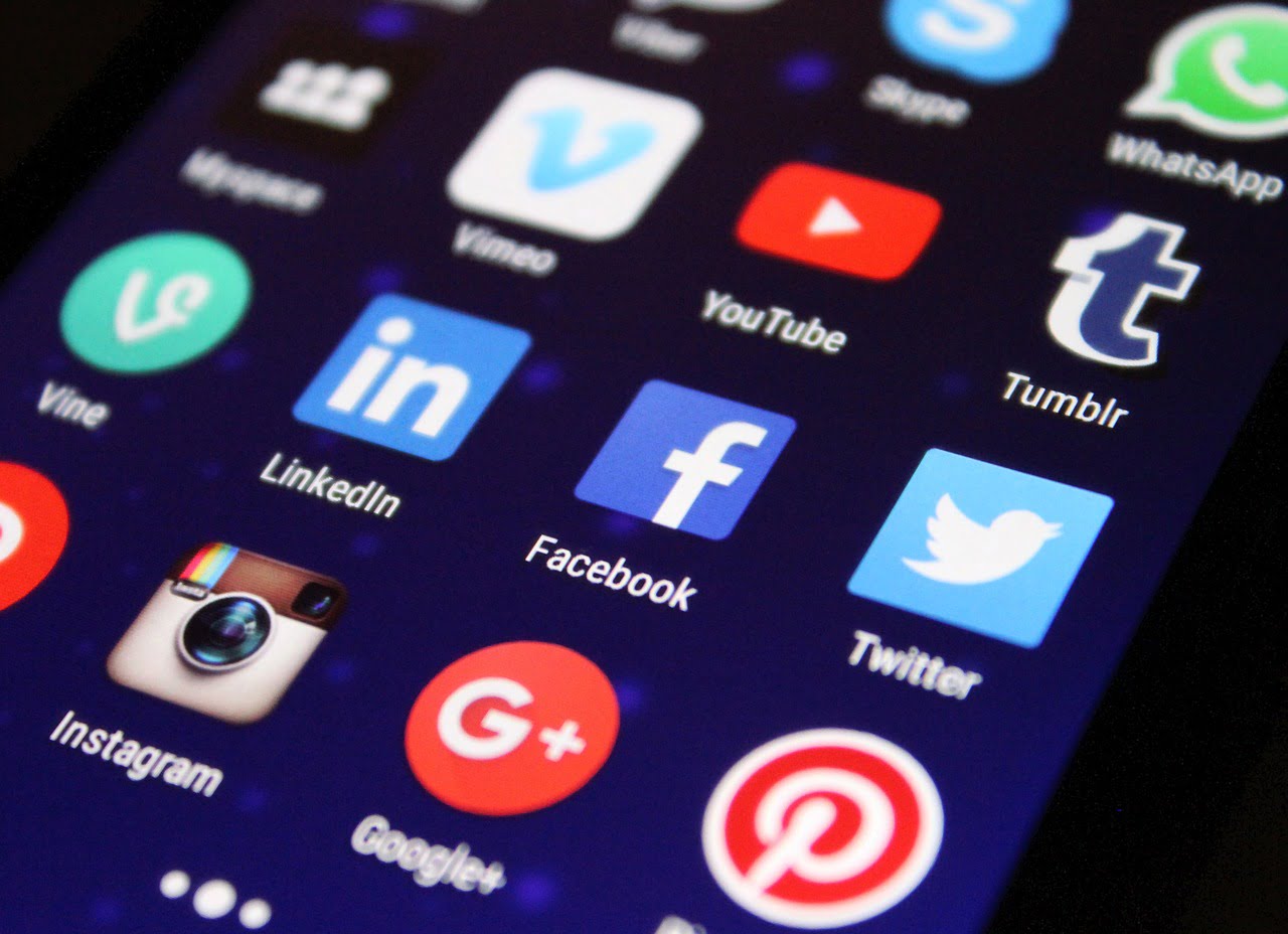 Facebook Etat De Guerre Zuckerberg 1