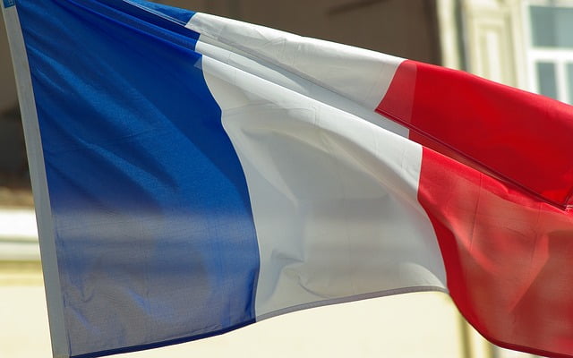France Decalage Politique Population Crise
