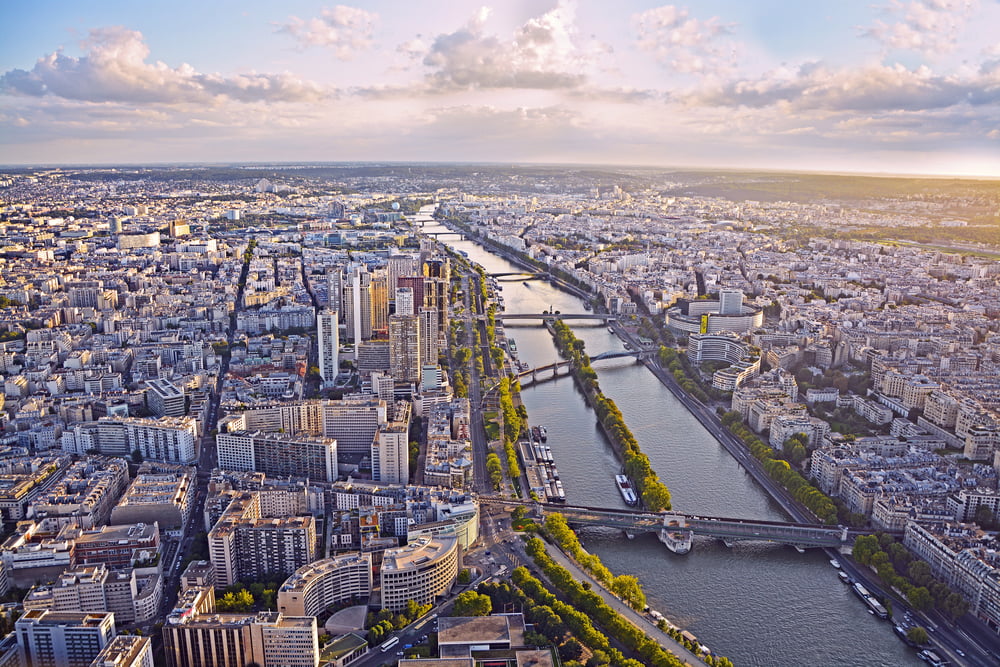 France Regions Deserts Metropoles Enjeux