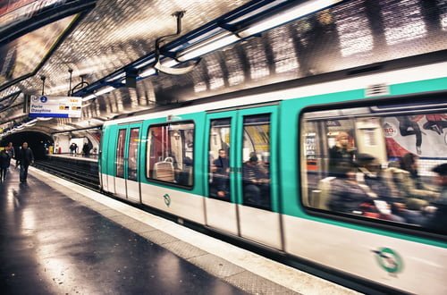 Gleeden Affiches Metro Paris Rencontres