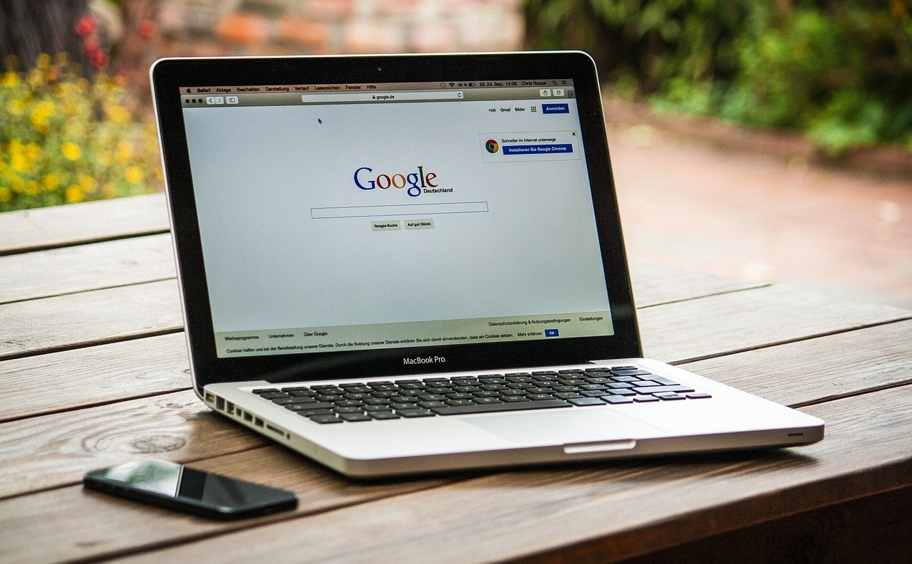 Google Facebook Teletravail 1