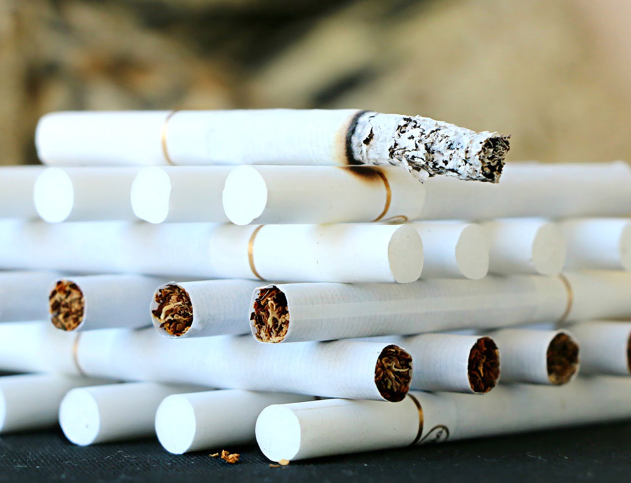 Hausse Tabac Rouler Cigarettes Eckert Taxe