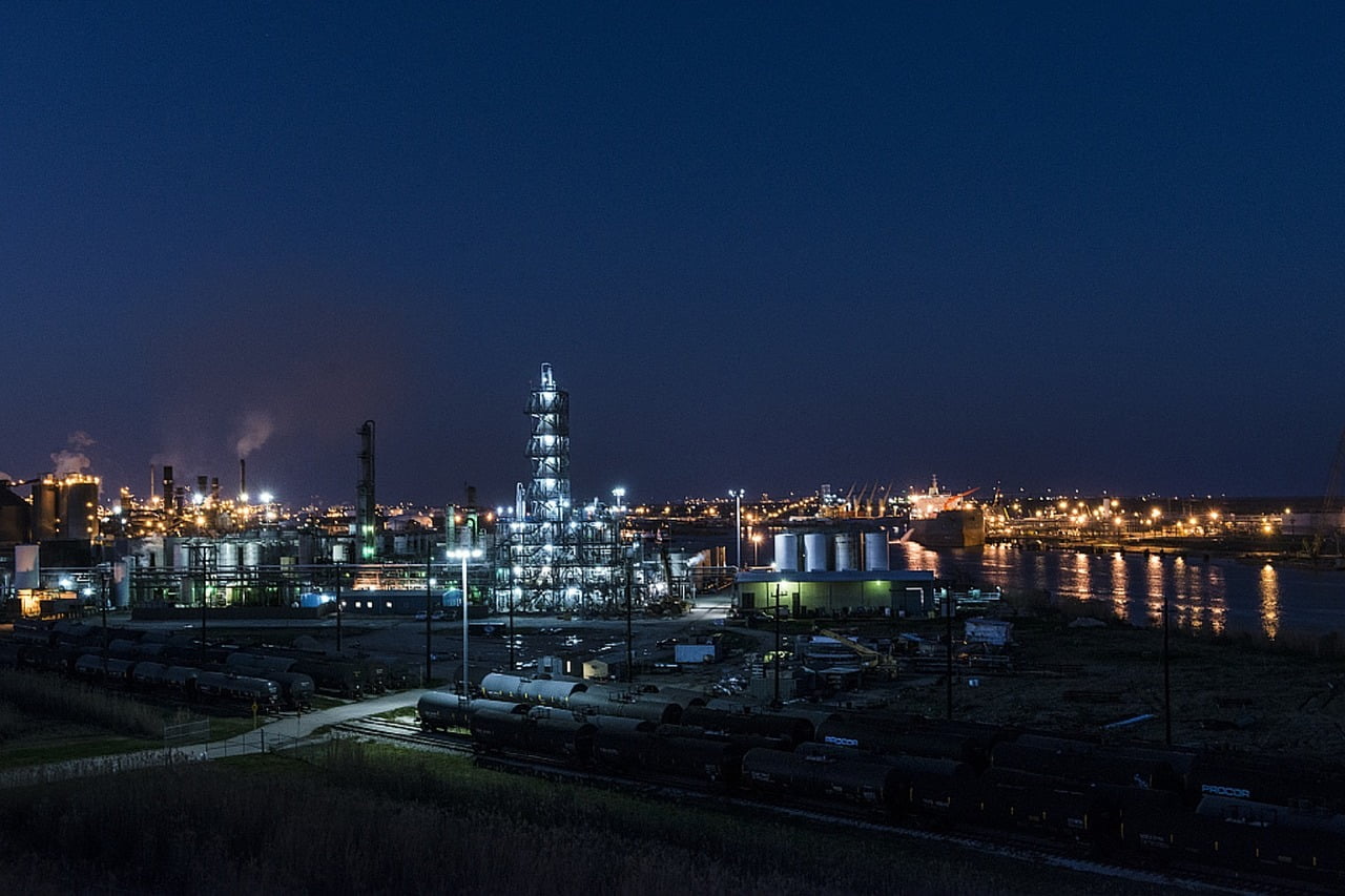 Havre Valls Raffinerie Greve Petrole Loi Travail