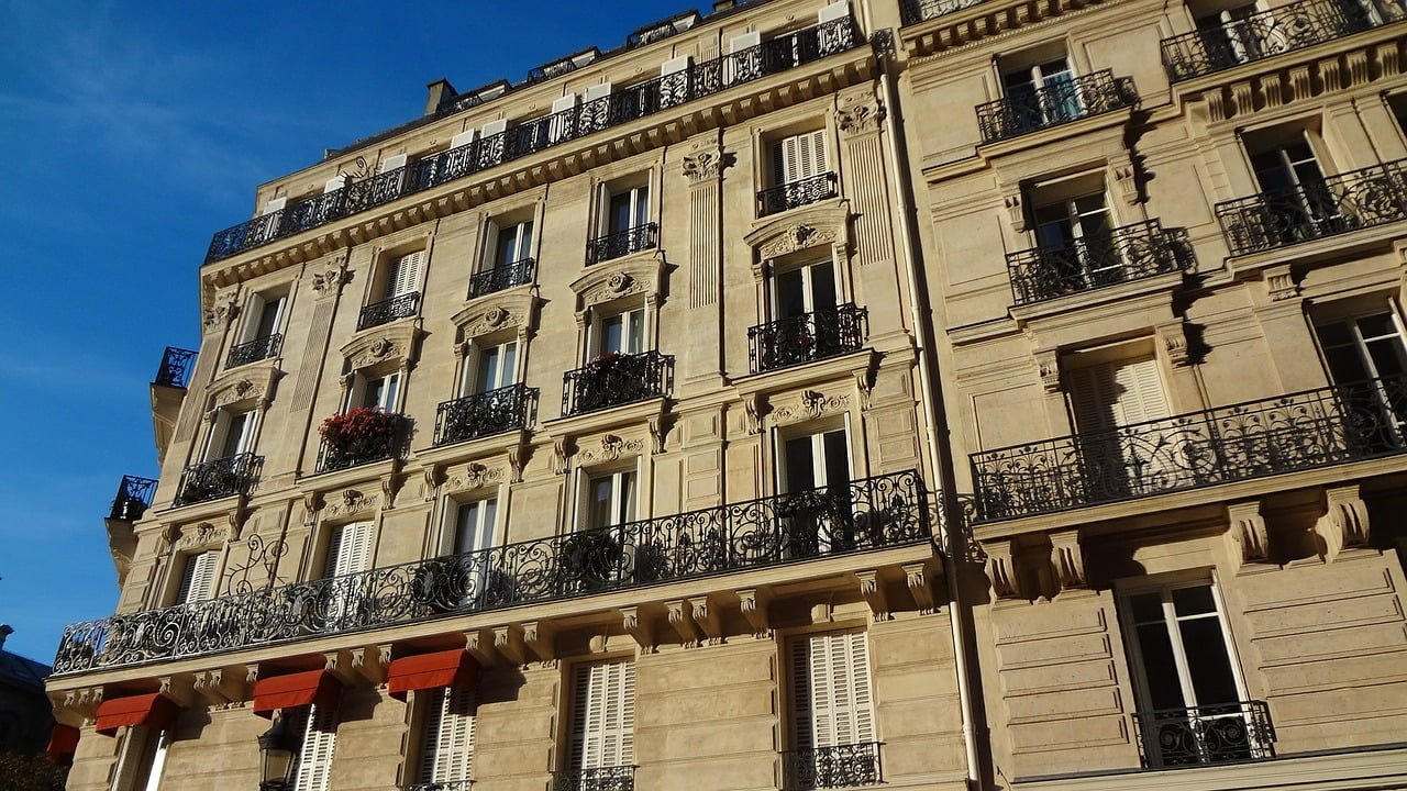 Immobilier Paris Hausse Encadrement 1
