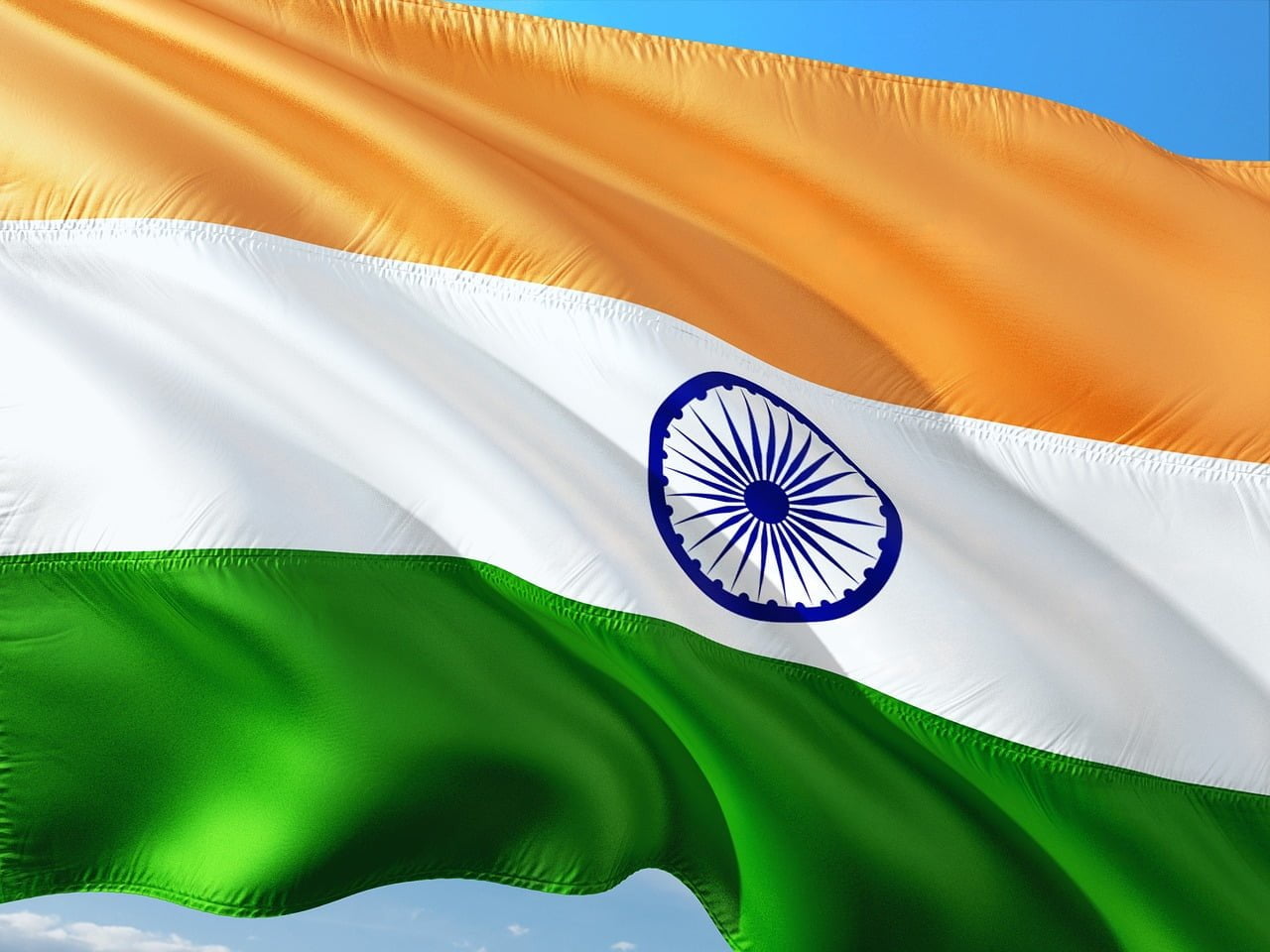 Inde Macron Contrats 1