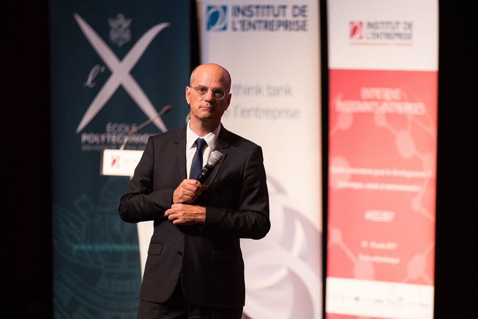 Jean Michel Blanquer Sport Vacance Pour Instant 18h Politique 2 Fevrier 2021