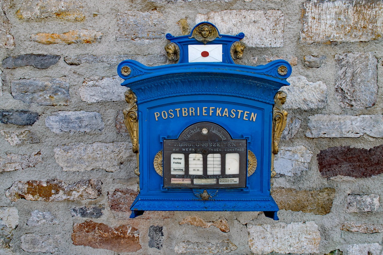 La Poste Prix Augmentation Tarifs Timbre 2018