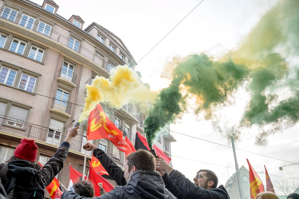 Loi Travail Critique Texte Code Reforme