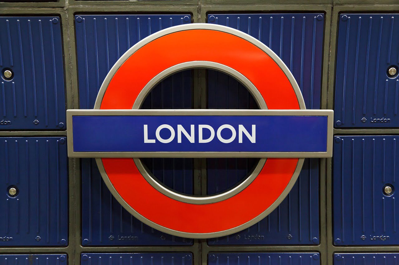 Londres Uber Interdiction Khan Danger Securite Crimes