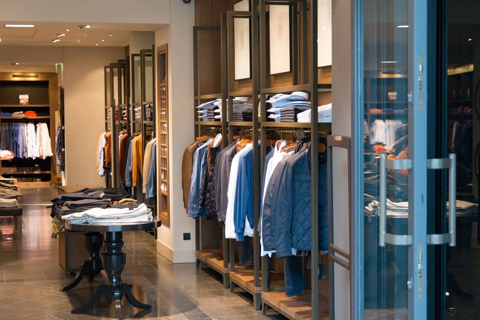Magasin Vetements Commerce Soldes