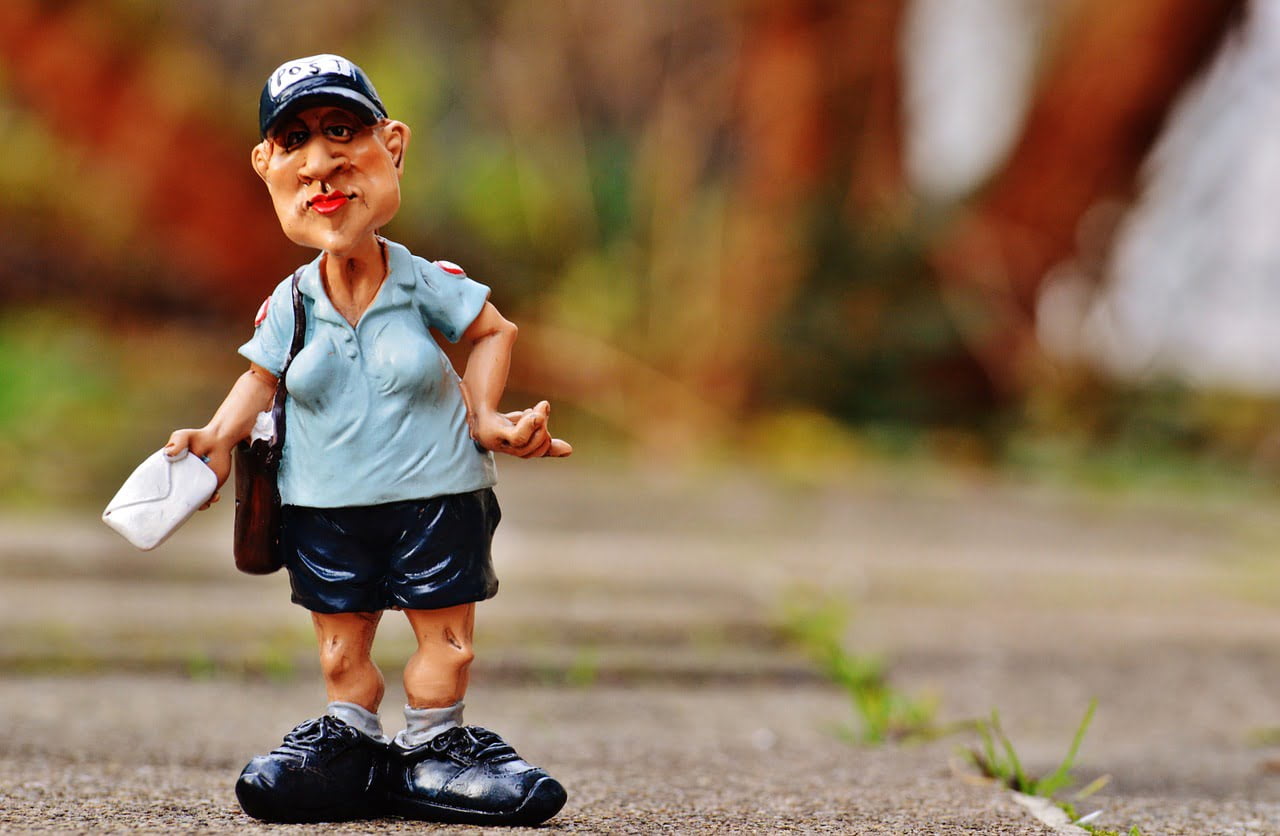 Mailwoman 1124346 1280