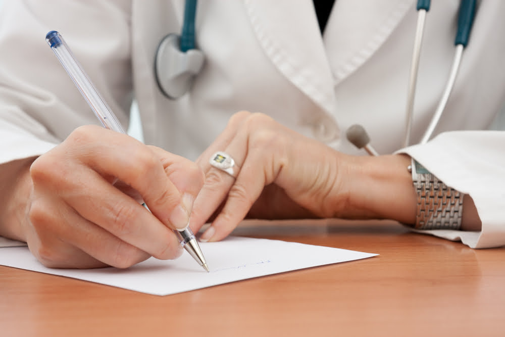 Medecin Ordonnance France Adoption Generiques Medicaments Secu