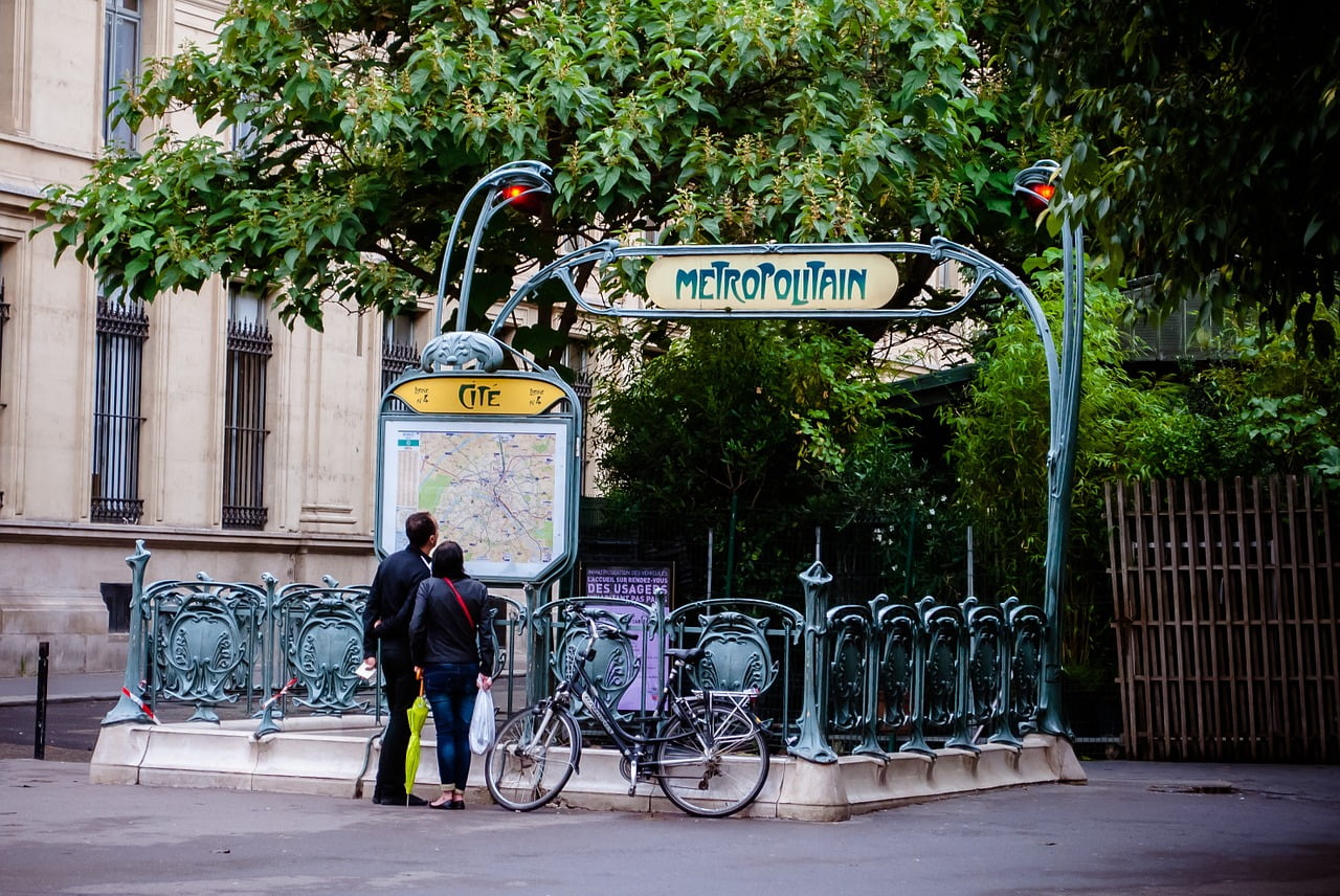 Paris Metro Smartphone Ticket 1
