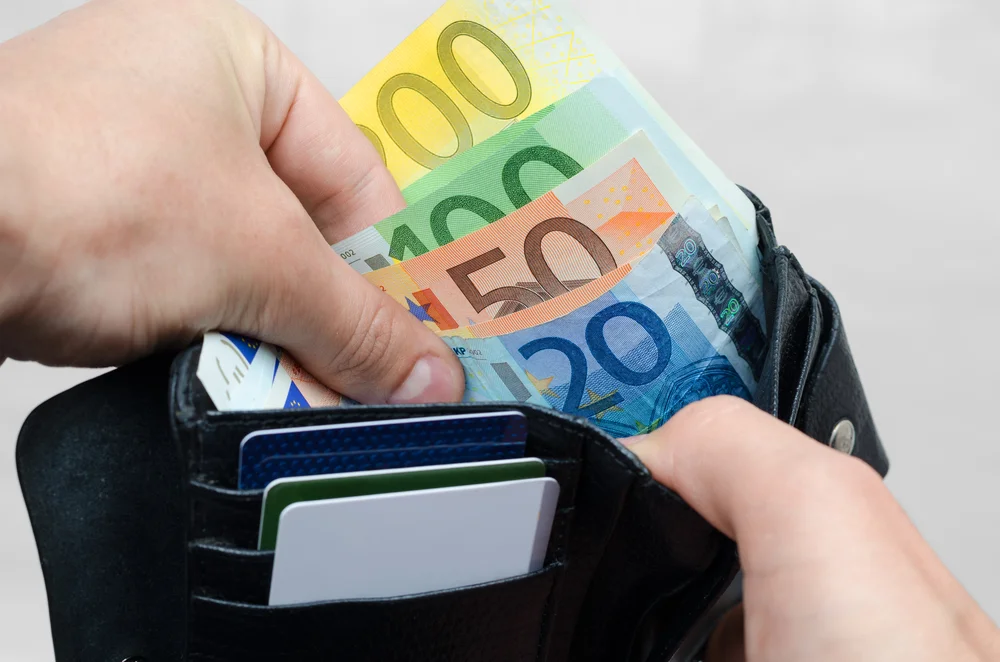 Reduction Indemnite Chomage Argent Edf Areva Crise Licenciement