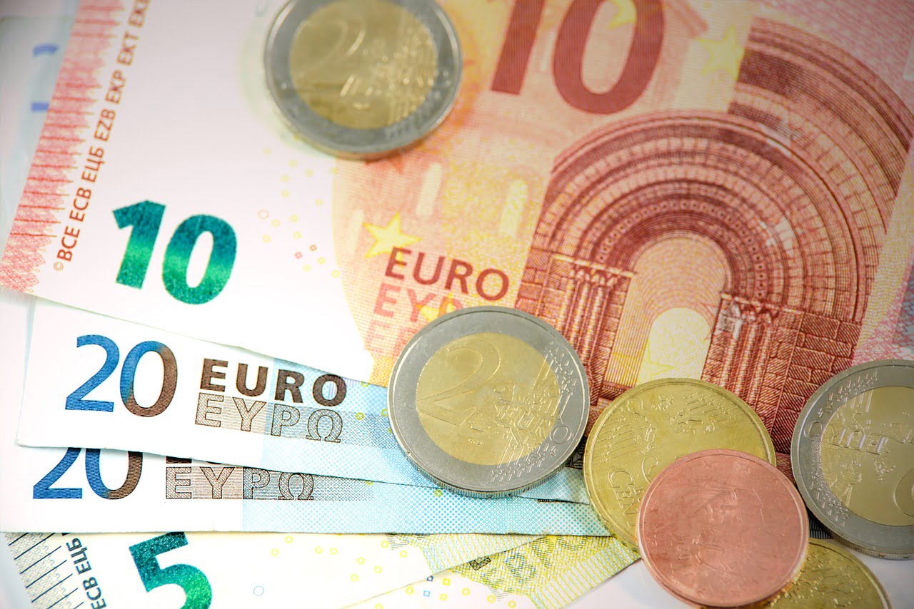 Revenu Base Universel Rapport Test Argent France