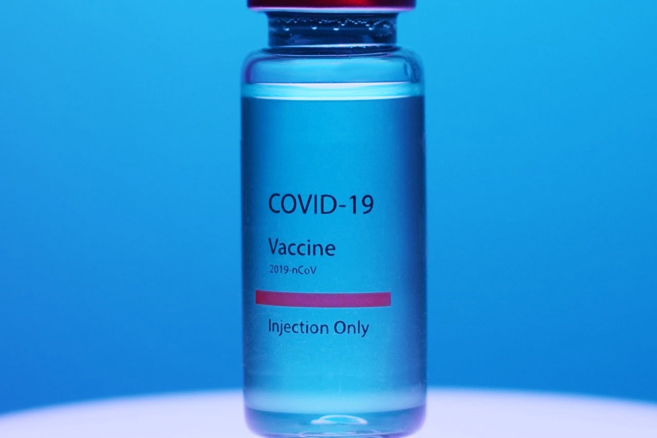 Vaccin Astrazeneca Suspension France Aem