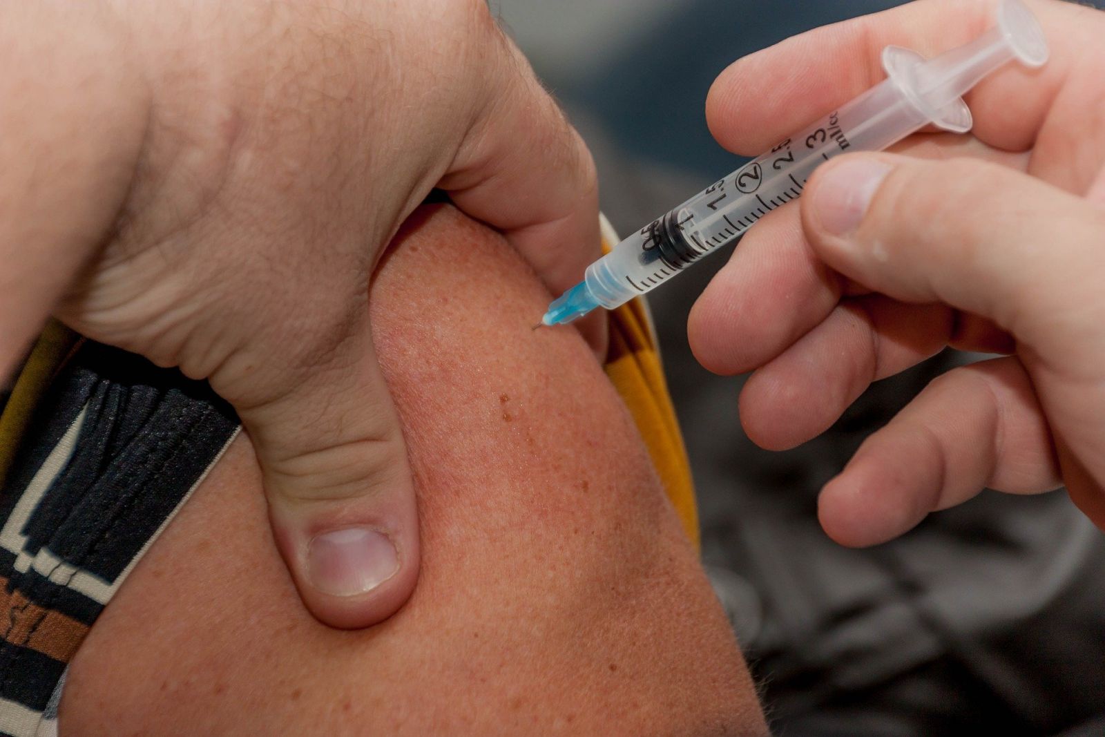 Vaccin Contre Covid 19 Remede Pour Soutenir Economie