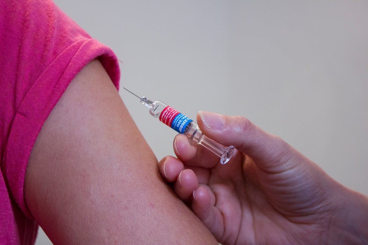 Vaccination Sanofi Rachat Laboratoire Argent Obligation Sante