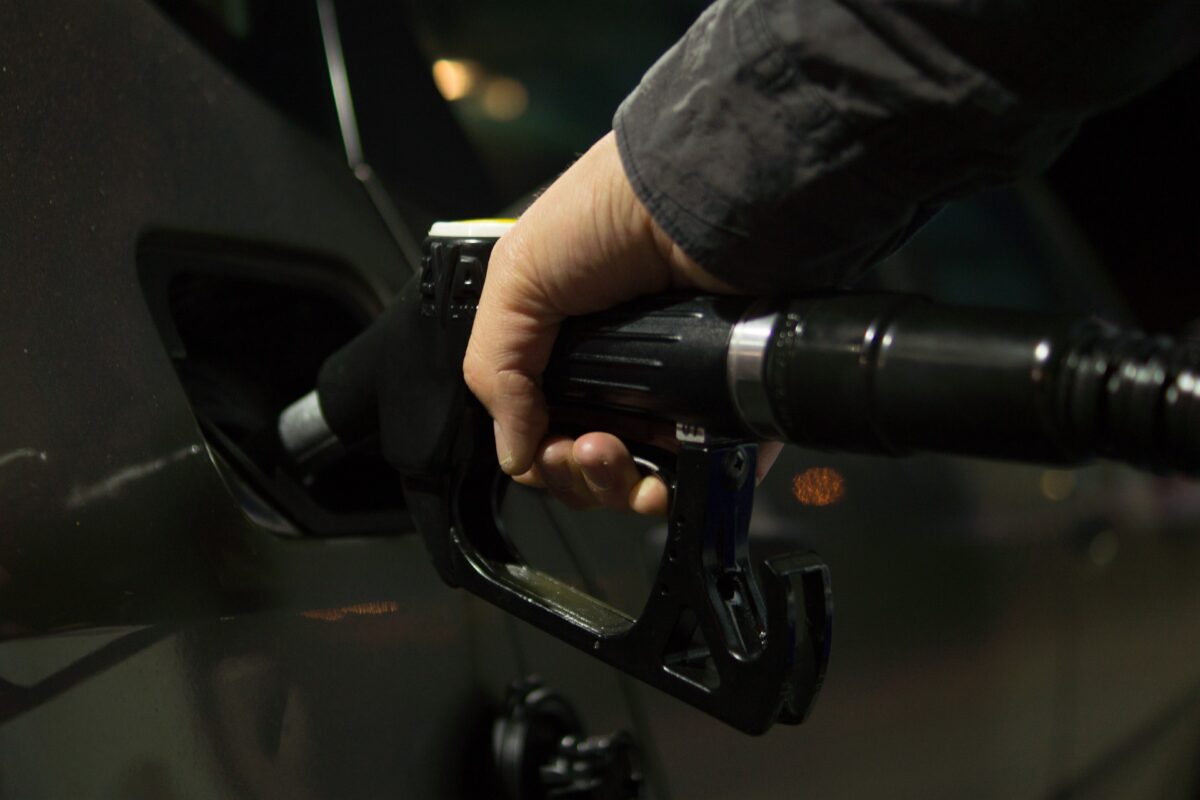 Carburant Penurie Prix Hausse Litre Ristourne 16 Novembre 2022