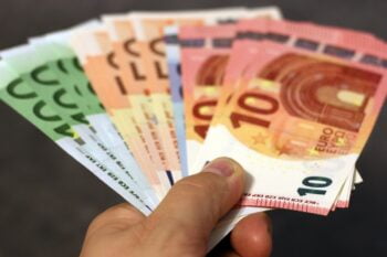 Faux Billets En Euros Contrefaçon Bce