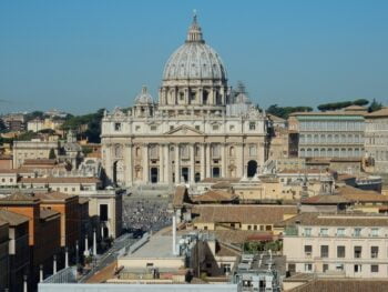 Loyer Vatican Argent Paiement Cardinaux