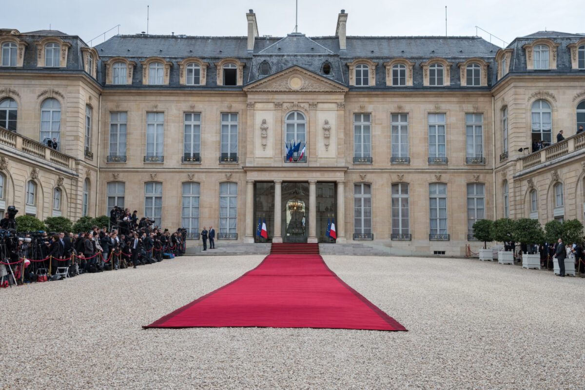 Chaudiere A Gaz Elysee Achat Polemique Energie Interdiction