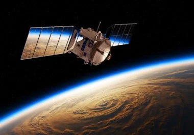 Ddos Attaque Criminalite Cyber Satellites Espace Patel