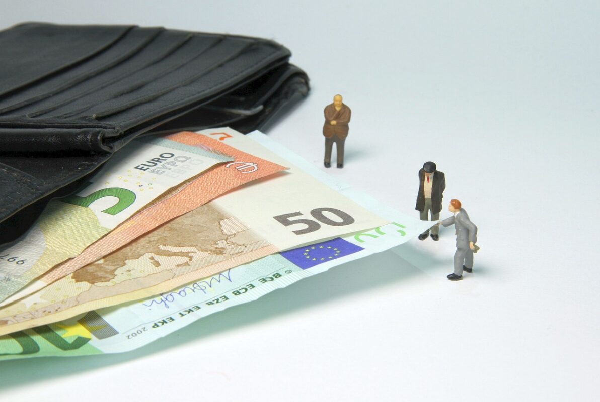 Impot Revenu Coordonnees Bancaires Remboursement Fisc Argent Date Limite