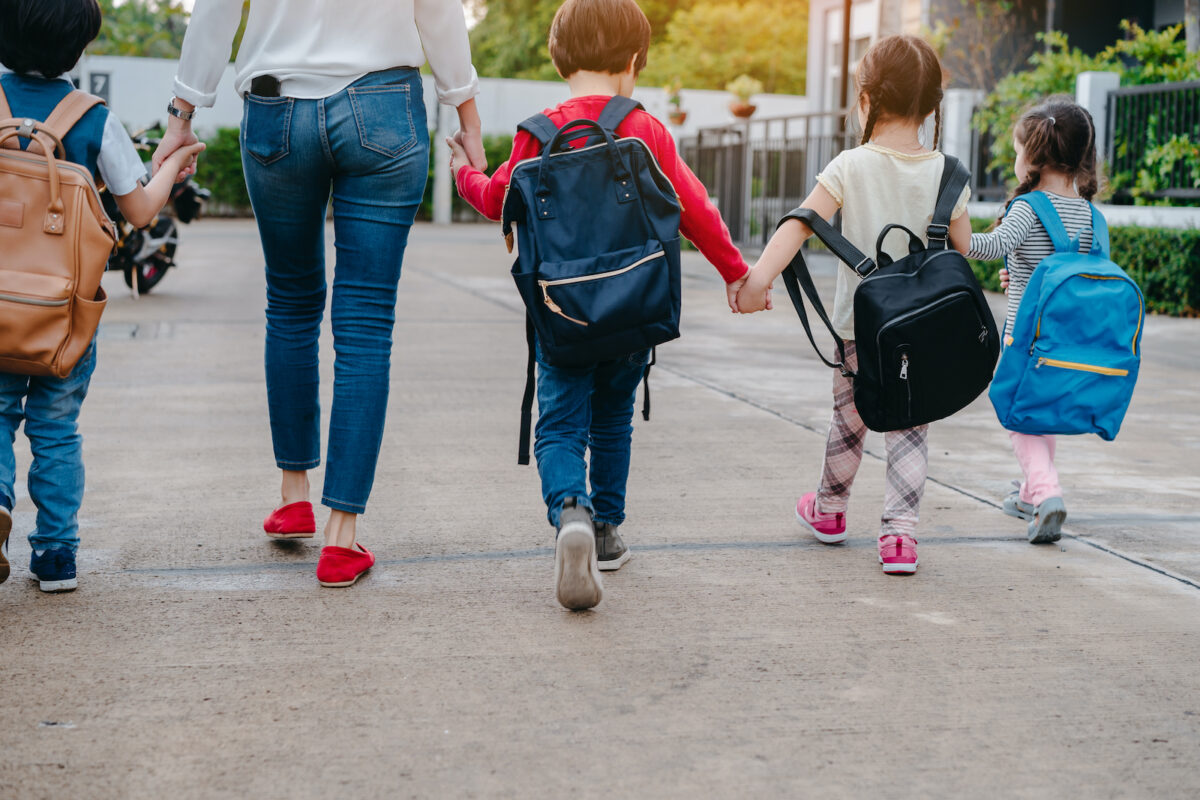 rentrée scolaire, bus, parents, enfants, école