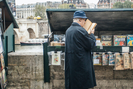 Paris, bouquinistes parisiens, quais de Seine, JO 2024, Anne Hidalgo, retraite boites, pétition