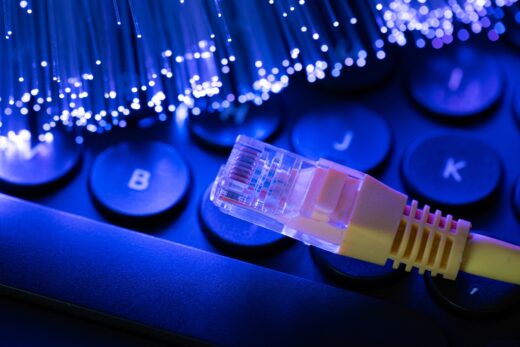 internet, fibre, fibre optique, Avisa, déploiement fibre optique, opérateurs privés