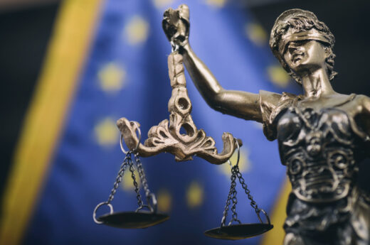 Parlement européen, Cour de justice européenne, Michèle Alliot-Marie, emploi fictif